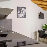 Garibaldi Apart-hotel 3*