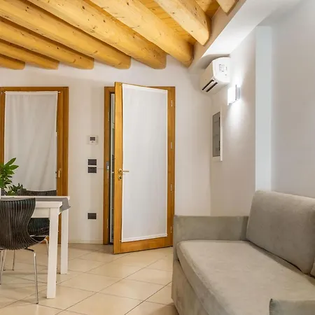 Garibaldi Aparthotel