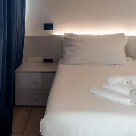 Garibaldi Aparthotel Trieste