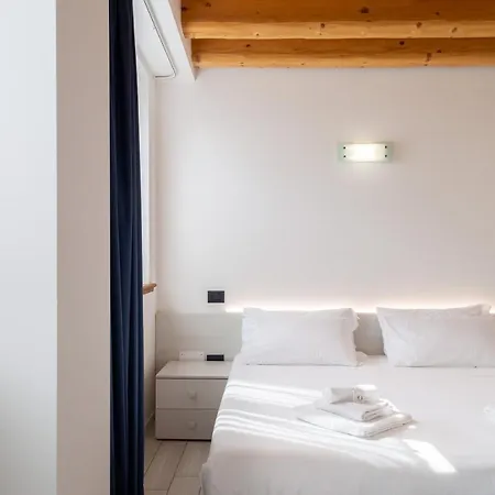 Apart-hotel Garibaldi 3*