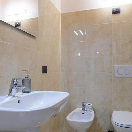 Garibaldi 3* Trieste