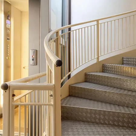 Hotel apartamentowy Garibaldi