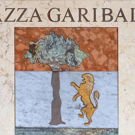 アパートホテル Garibaldi トリエステ