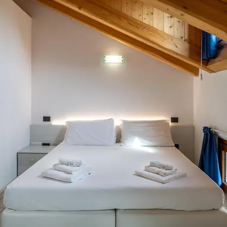 Garibaldi Aparthotel