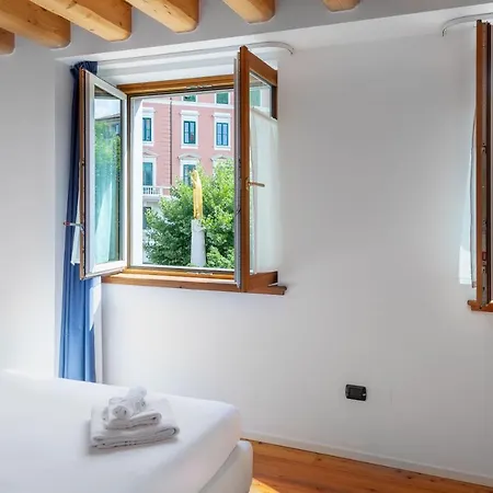 Garibaldi Aparthotel 3*