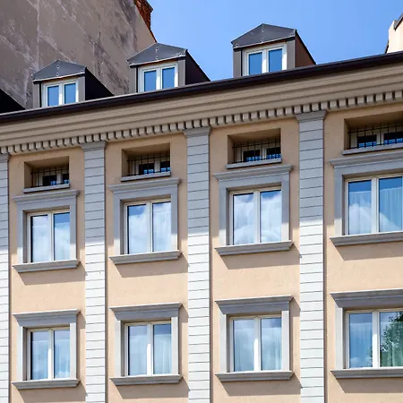 Aparthotel Garibaldi 3*