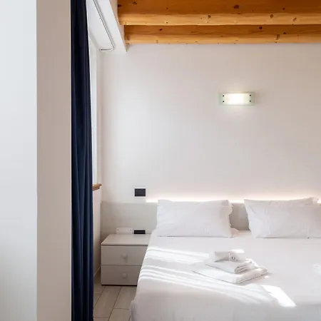 Garibaldi 3* Τεργέστη