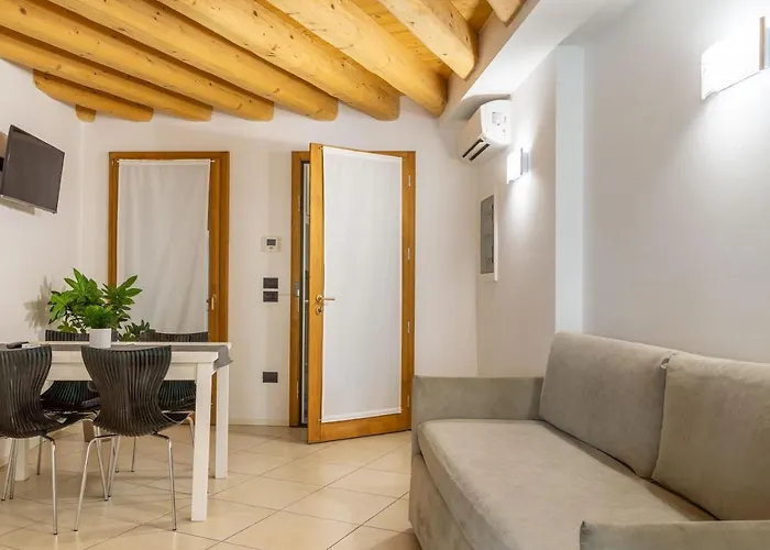 Garibaldi Aparthotel