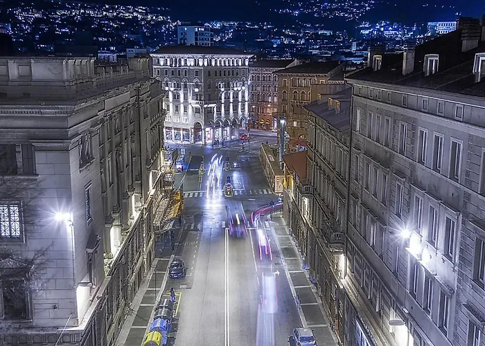 Garibaldi Aparthotel 3*